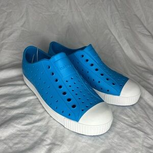 Native Blue Jefferson j3 NWT